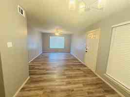 featured image of 718 S Main St #4
