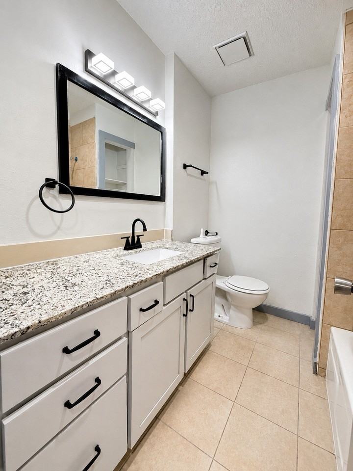 4413 Menzer Rd - Photo 7 of 14