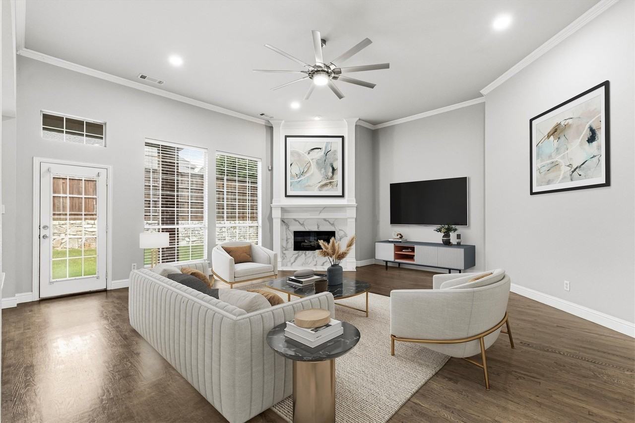 1811 Saint Johns Ave - Photo 3 of 36
