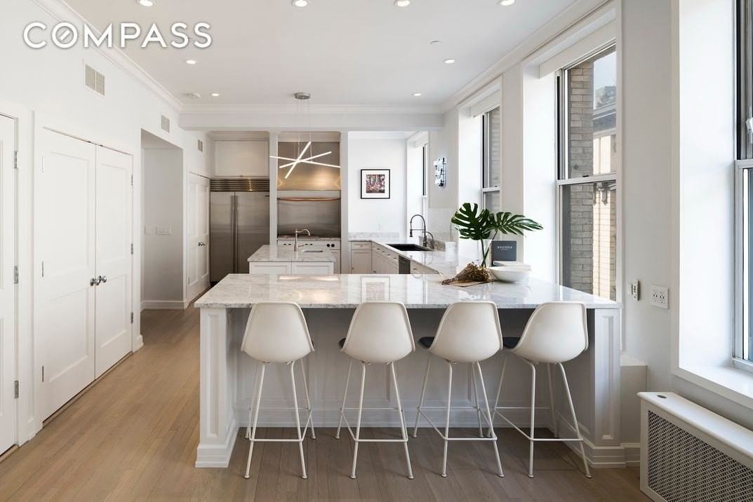 114 W 17th St #5F - Photo 5 of 13