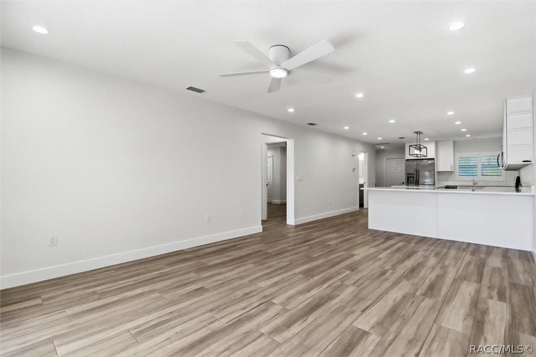 11625 W Riverhaven Dr - Photo 5 of 45