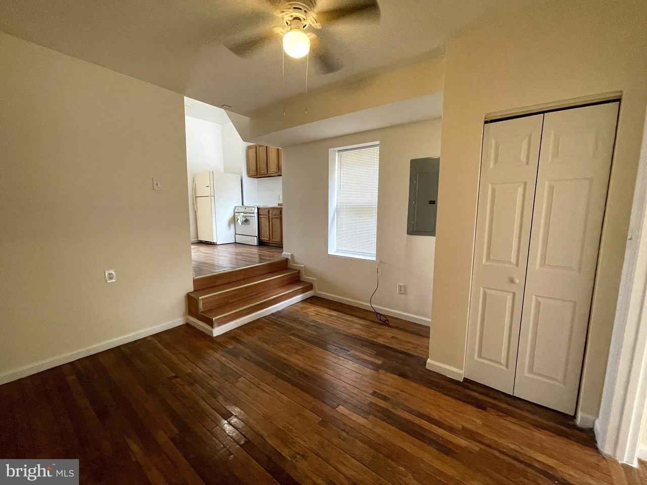 1021 N Caroline St #2 - Photo 5 of 24