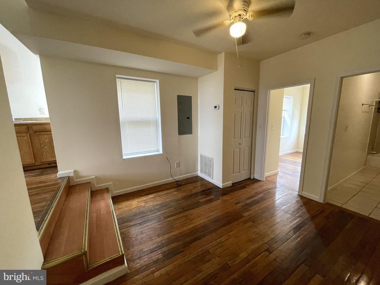 1021 N Caroline St #2 - Photo 4 of 24