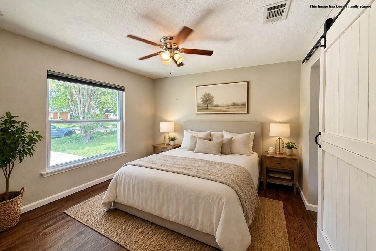 10518 Desdemona Dr - Photo 7 of 15