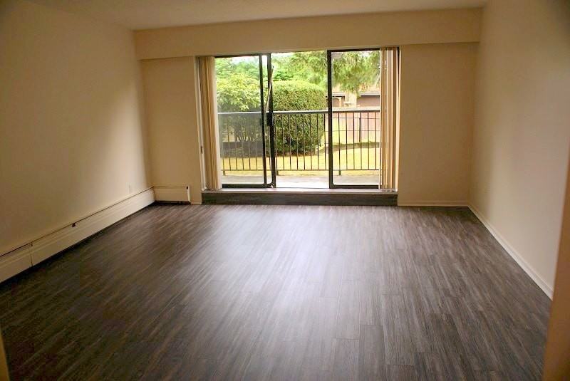 Oak Manor - Photo 3 of 3