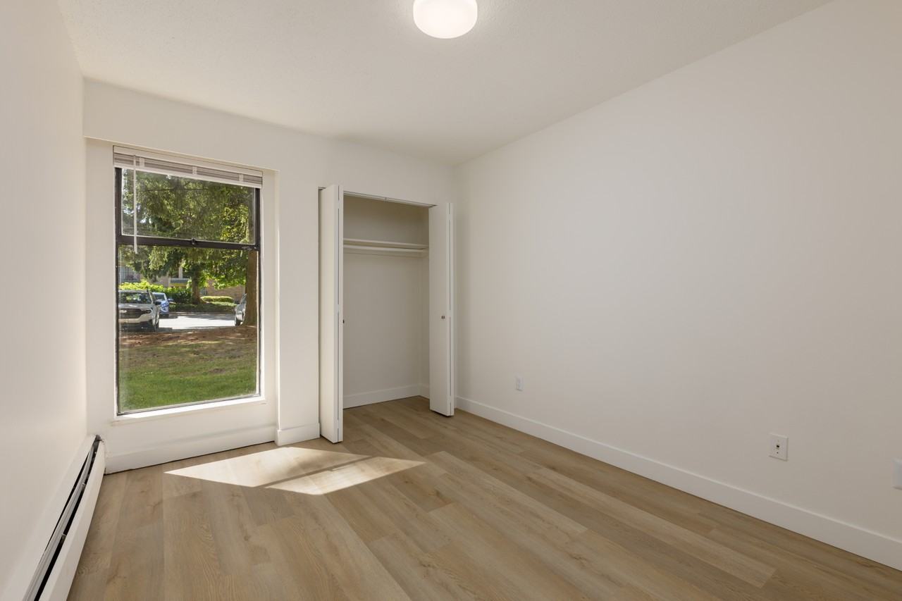 Regency Park - Photo 6 of 34