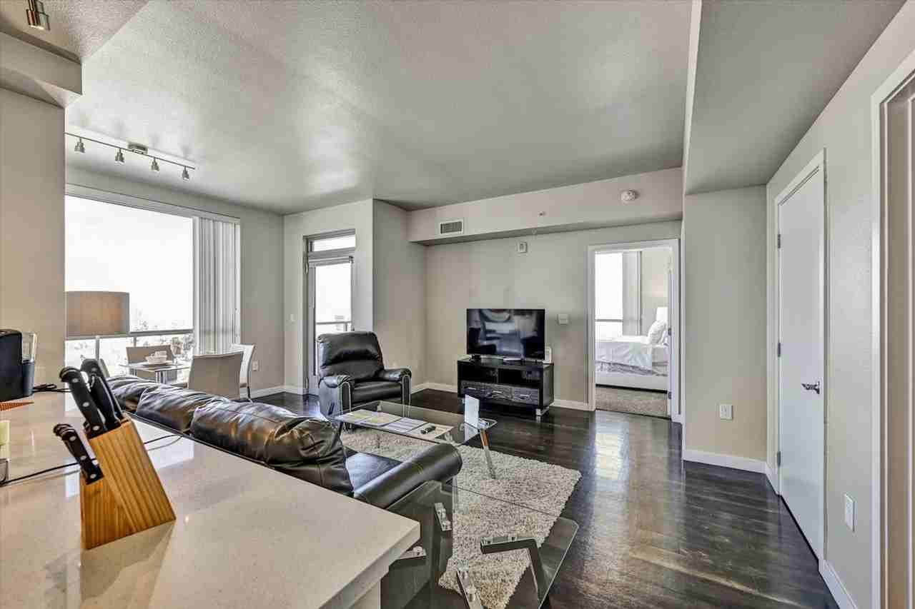 77 N Almaden Ave #1054441P - Photo 3 of 19