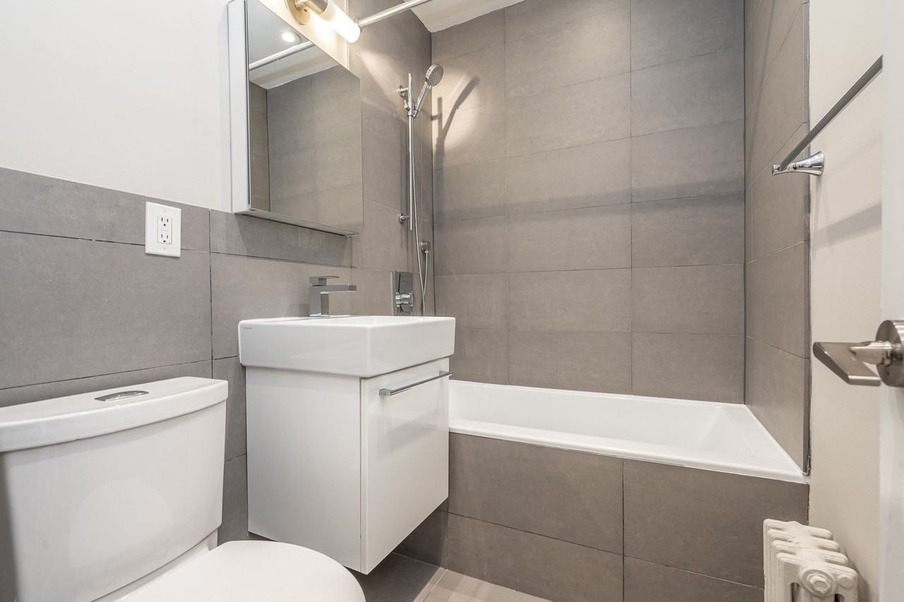 12 Bater Street - Photo 7 of 39