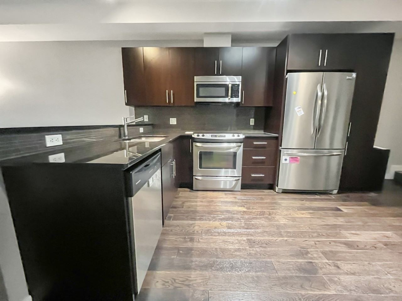 10811 72 Ave NW - Photo 5 of 22
