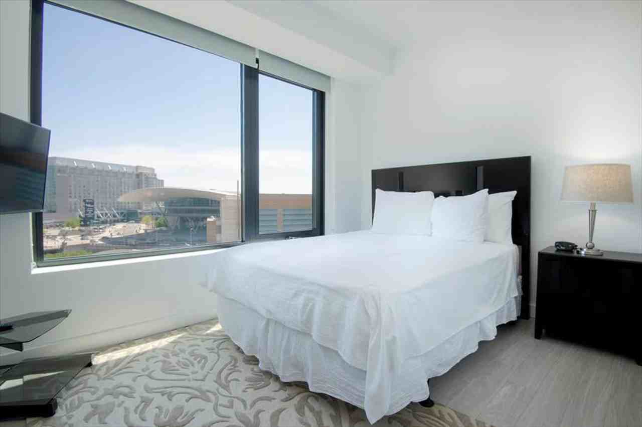 410 Summer St #1330733P - Photo 5 of 27