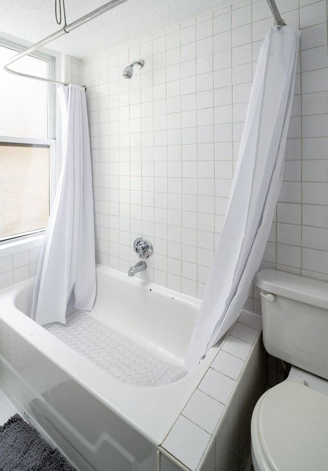 43 Essex St #1359074P - Photo 6 of 9