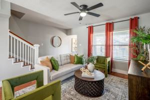 featured image of 4952 Polk St