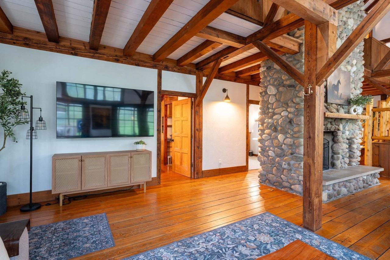 N2806 Walden Ln #1563949P - Photo 4 of 50