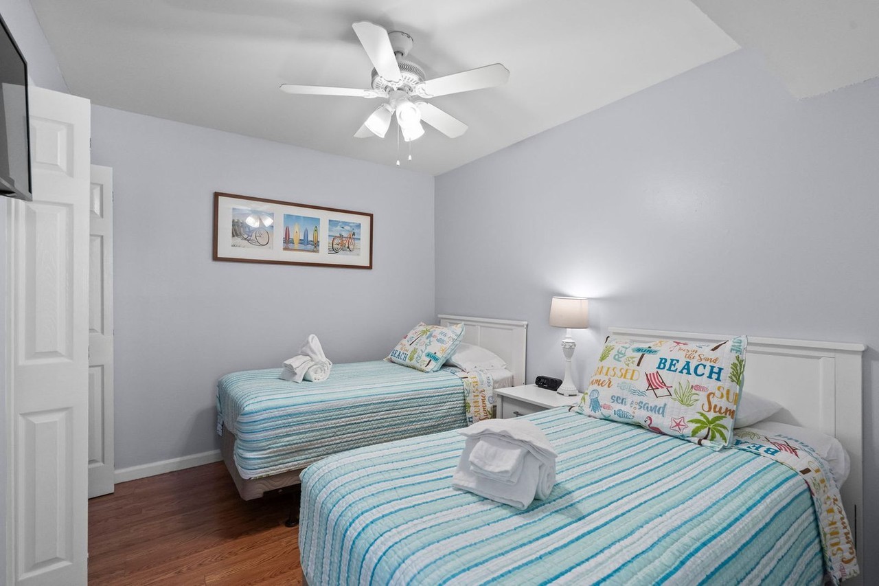 1429 N Waccamaw Dr #1564085P - Photo 7 of 30