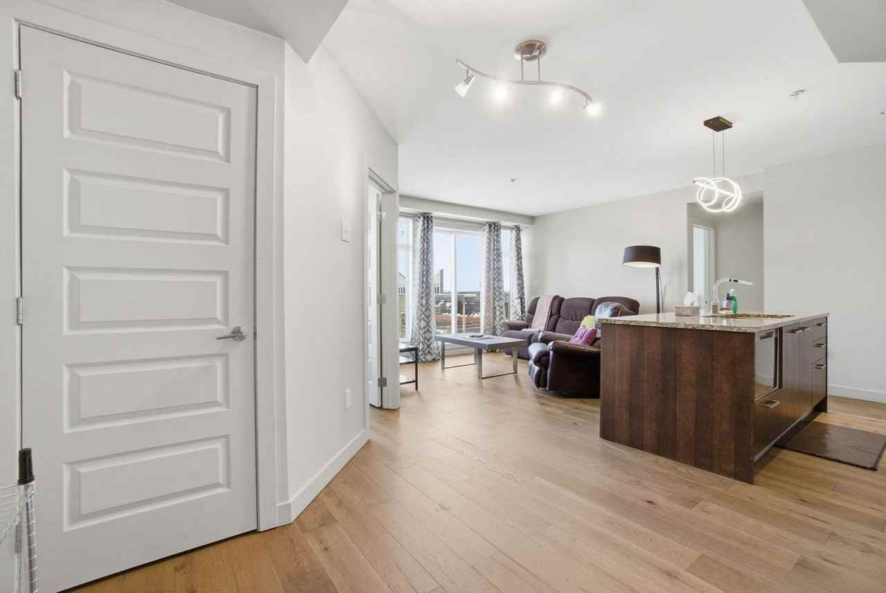 10388 105 St Nw #1564642P - Photo 7 of 44