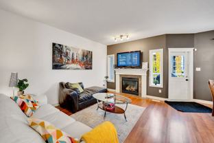 11817 21 Ave Sw - Photo 1 of 1