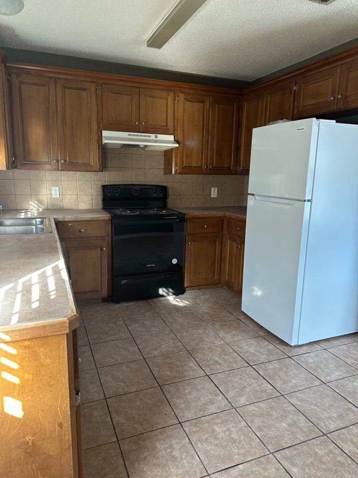 218 Cheyenne Place - Photo 2 of 8