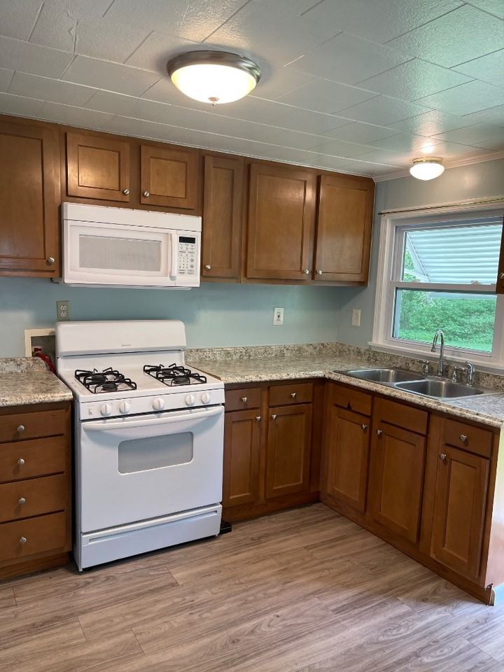 845 High St - Photo 6 of 18