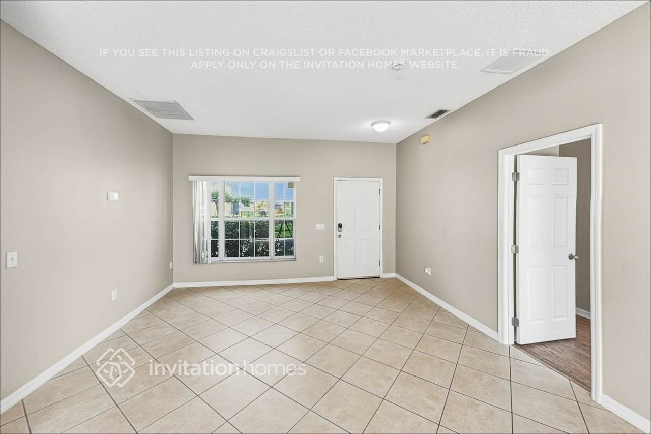 5413 Calla Lily Ct - Photo 5 of 20