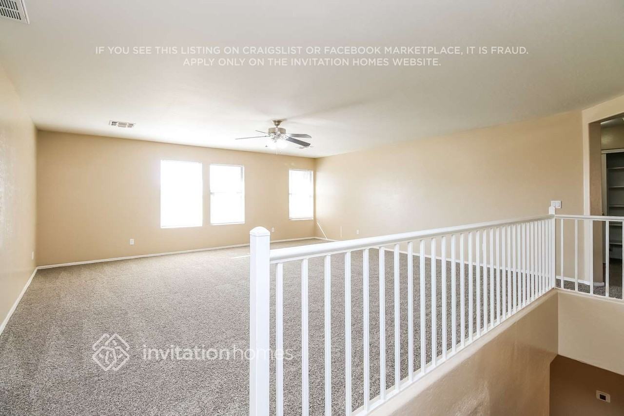 11458 E Ramblewood Ave - Photo 7 of 16
