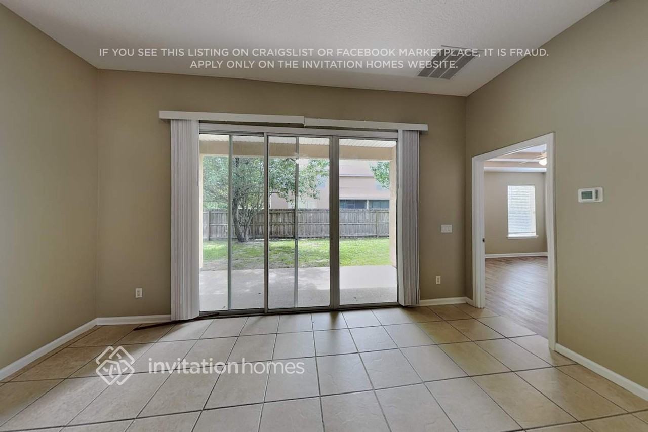 1033 Dunstable Ln - Photo 5 of 20