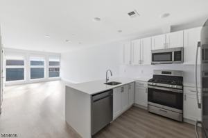 featured image of 526-532 Mulberry Street #3D