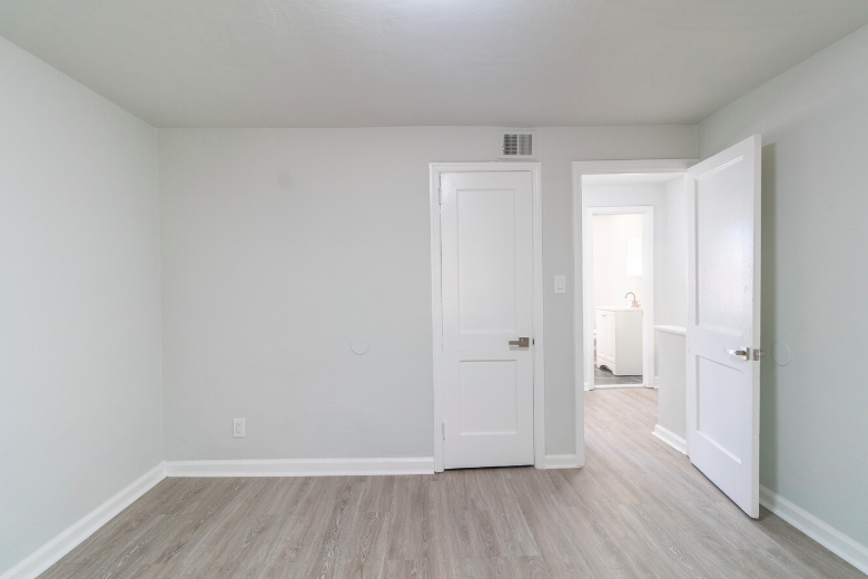 124 Yorke Street - Photo 2 of 5