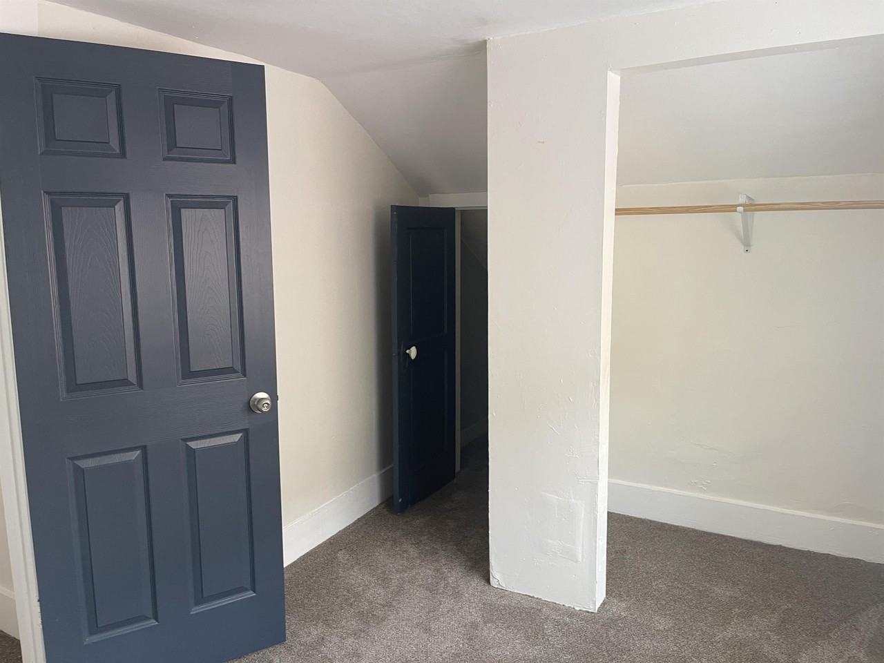 742 Nw - Photo 3 of 16