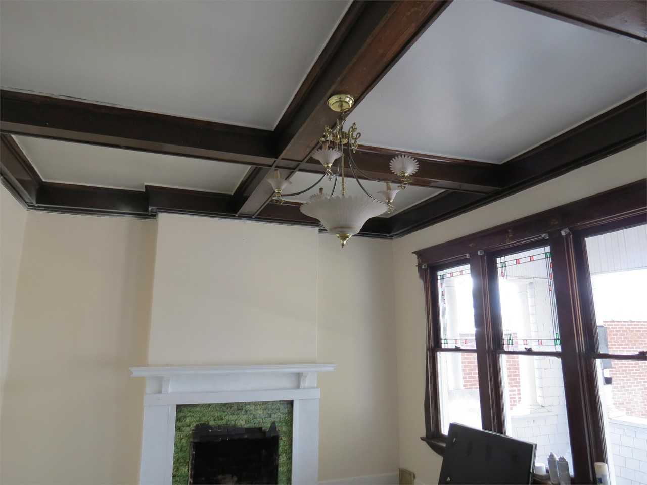 742 Nw - Photo 2 of 16
