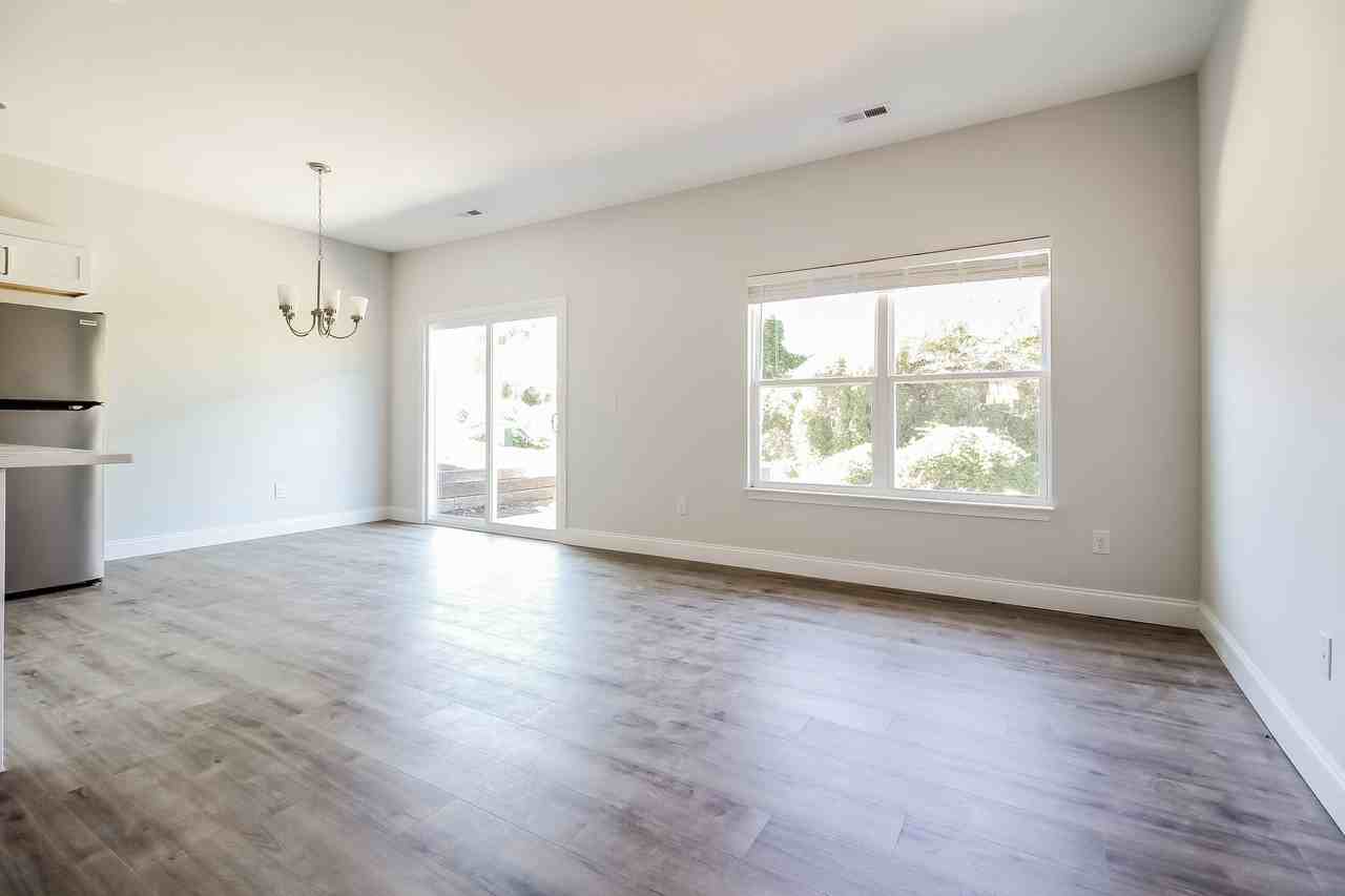 124 124 Cannon Creek Drive - Photo 6 of 17