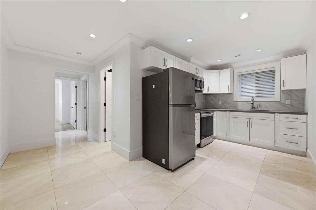 6591 Sumas Drive - Photo 2 of 8