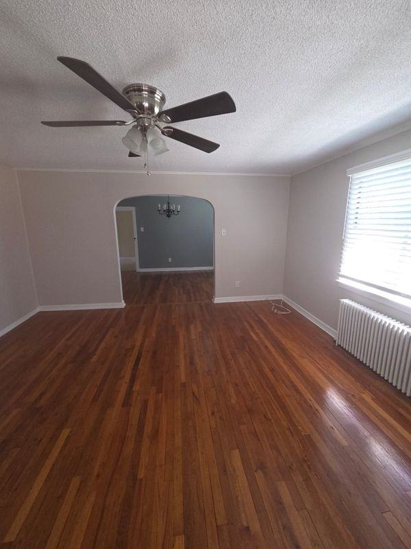 263 N Greenbush Rd - Photo 3 of 23