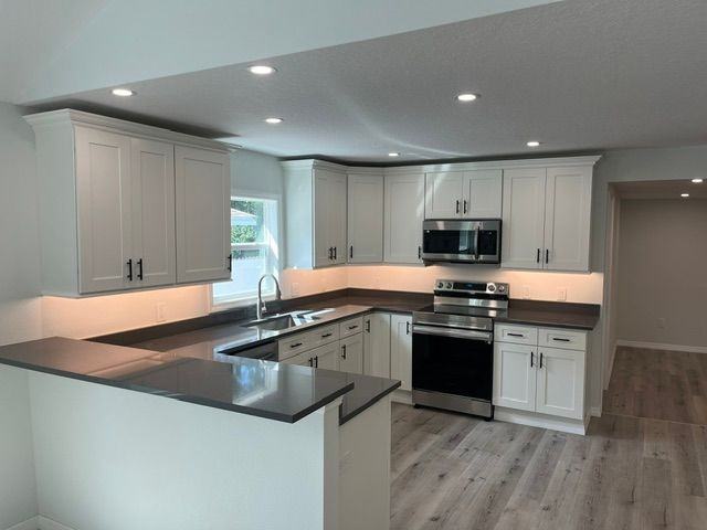 1574 Ewing Ave - Photo 3 of 16
