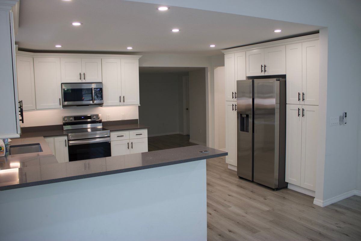 1574 Ewing Ave - Photo 6 of 16