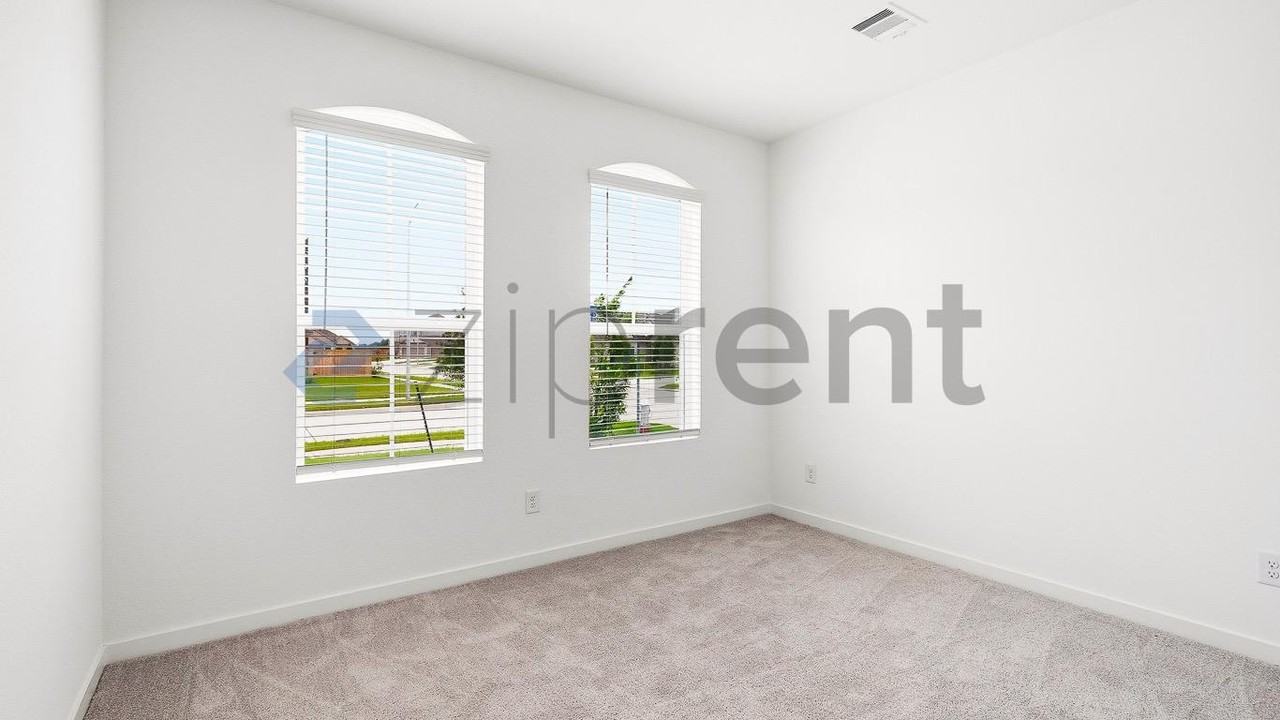 8322 Amber Summit Ln - Photo 7 of 21