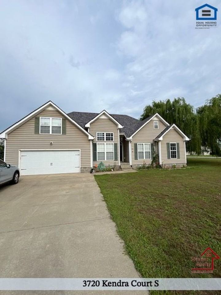 3720 Kendra Ct S - Photo 2 of 39