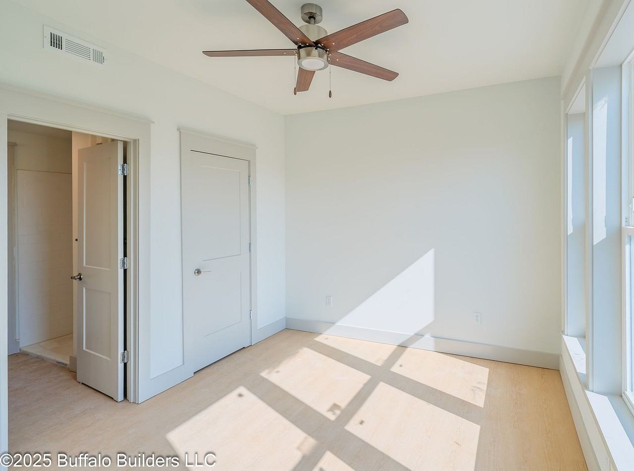The Fitzgerald - Photo 6 of 10