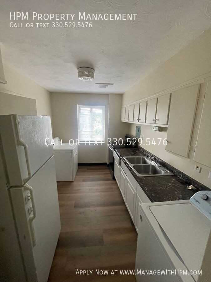 20580 Lorain Rd - 20586 Lorain Rd #11 - Photo 2 of 10