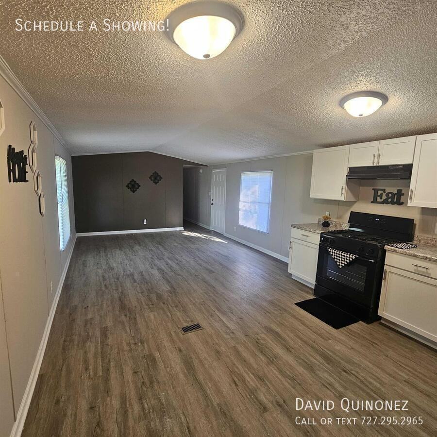 2737 W Washington Center Rd #287 - Photo 3 of 14