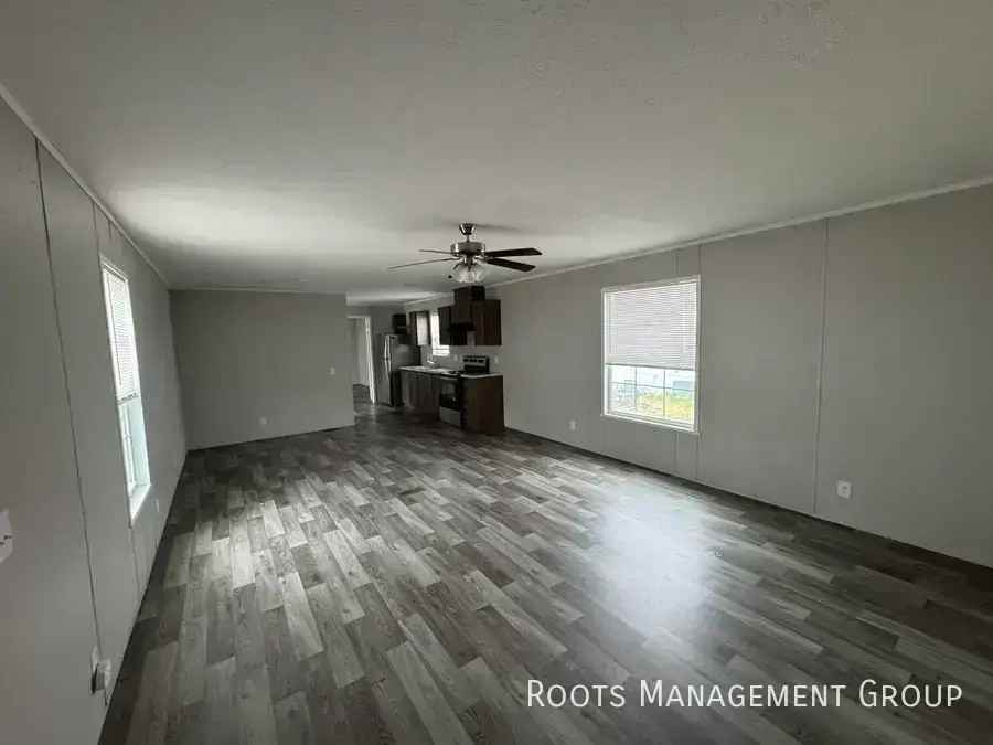 D3 Meadows Ct #D3 - Photo 6 of 23