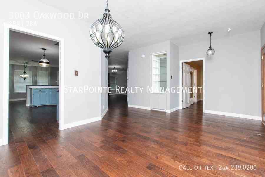 3003 Oakwood Dr - Photo 7 of 22