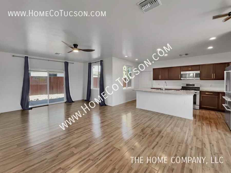70 W 21st St - Photo 6 of 38