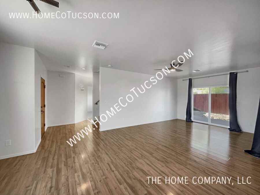 70 W 21st St - Photo 7 of 38