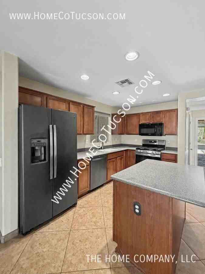 14306 S Camino Vallado - Photo 7 of 27
