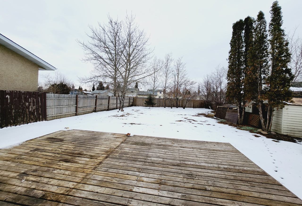 3432 42 Street NW - Photo 7 of 18