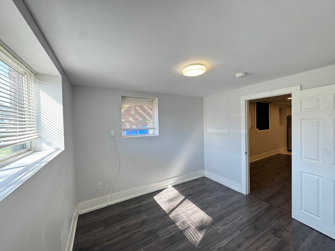 5 Balmoral Ave S - Photo 2 of 12