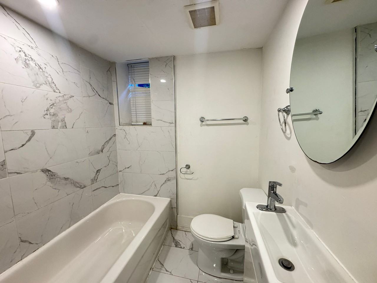 5 Balmoral Ave S - Photo 5 of 12