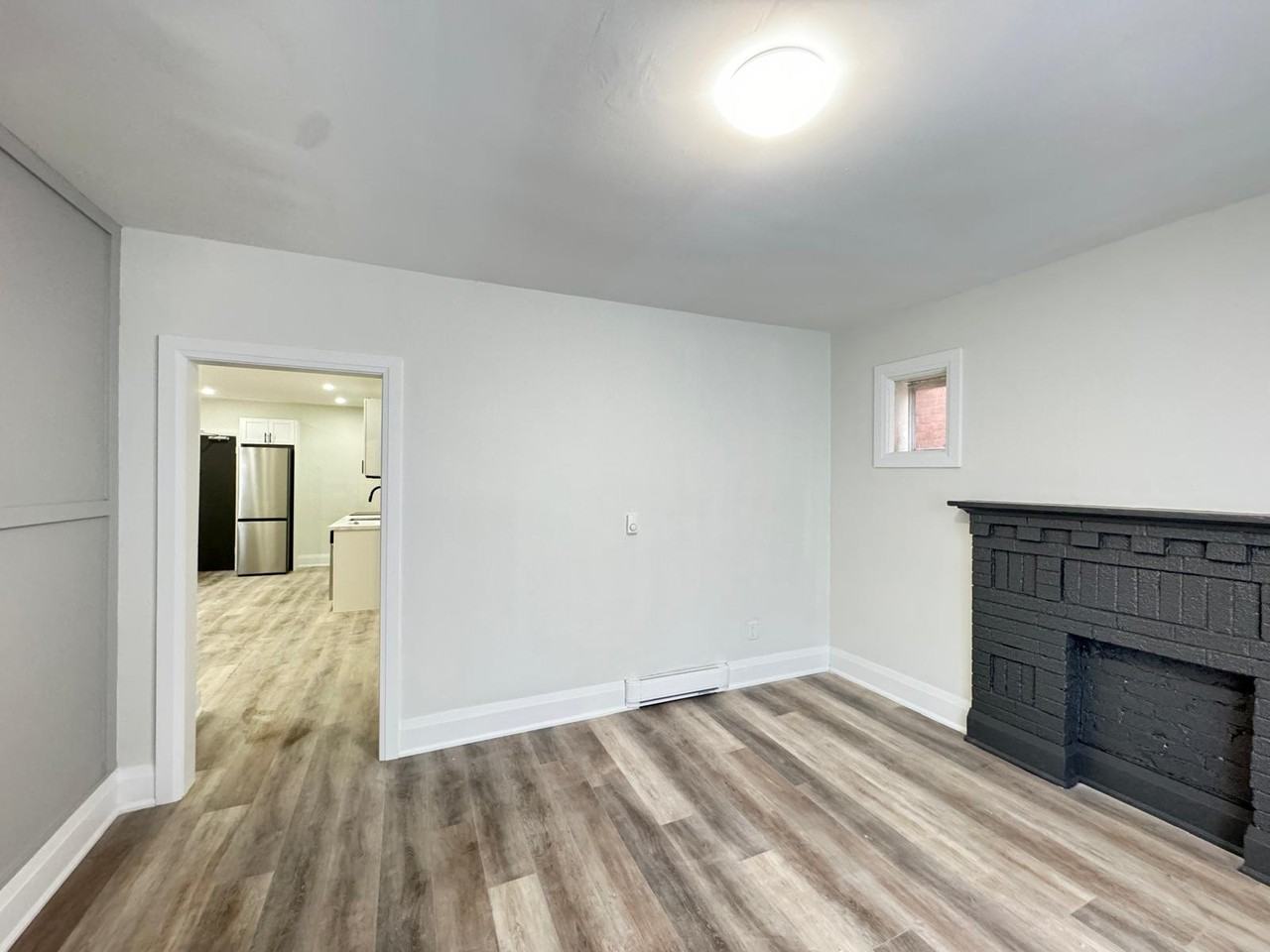 656 Main St E - Photo 6 of 14