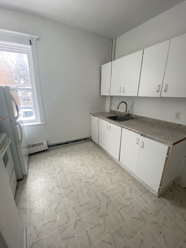 351 Elgin Street - Photo 6 of 7