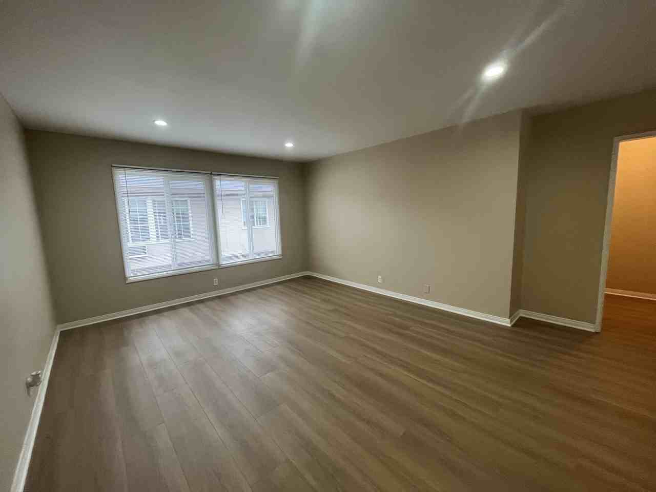 14149 Vanowen Street #1 - Photo 4 of 8